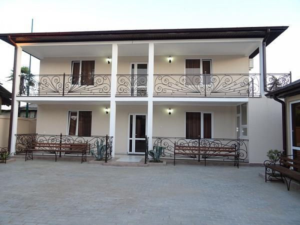 Guest House Palmovaia Gavan Gudauta Bagian luar foto